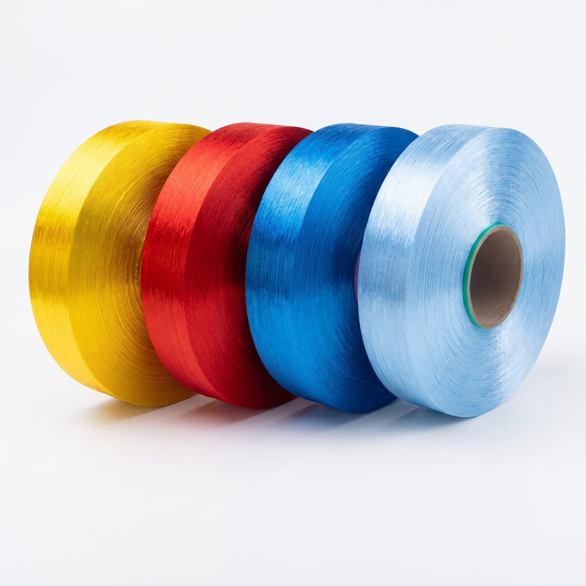 Solution-dyed polyester yarn specimen