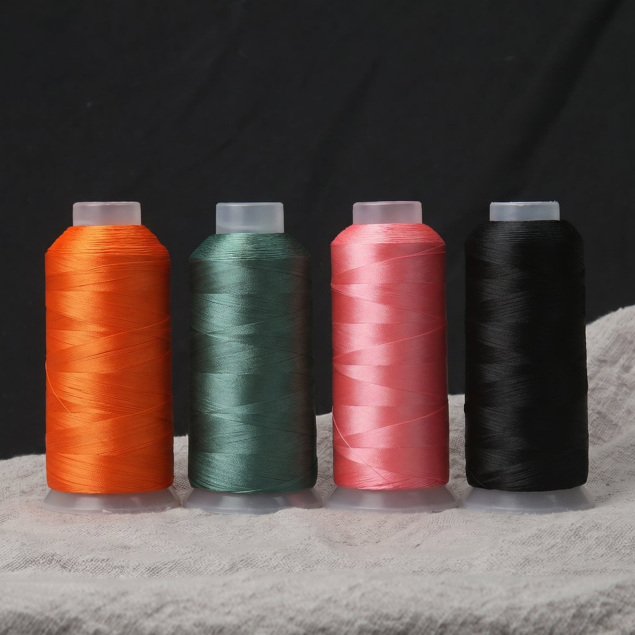 Solution-dyed polyester yarn specimen